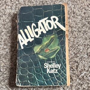 1977 vintage paperback Alligator Novel by Shelley Katz